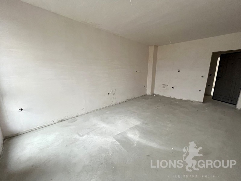 Продава 2-СТАЕН в град Варна, Възраждане 3 - 72 кв.м / 92 900 € » 181 696.61 лв., ЛАЙЪНС ГРУП