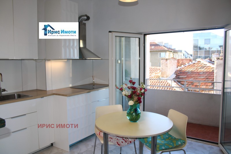 Продава 3-СТАЕН в град София, Център - 169 кв.м / 480 000 € » 938 798.40 лв., ИРИС ИМОТИ