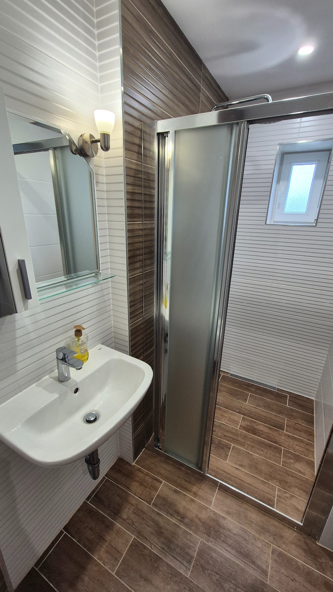 Продава ЕТАЖ ОТ КЪЩА | Imot.bg — изображение 4