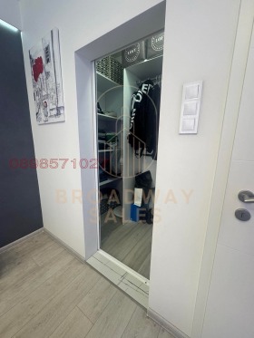 1 quarto Hadji Dimitar, Sofia 8