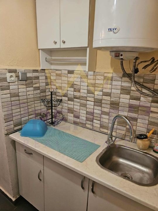 Продава 2-СТАЕН, гр. Варна, Колхозен пазар, снимка 3 - Апартаменти - 54602392