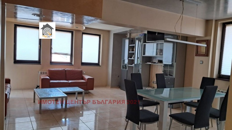 Продаја  2 спаваће собе Плевен , Идеален центар , 140 м2 | 85153603 - слика [2]