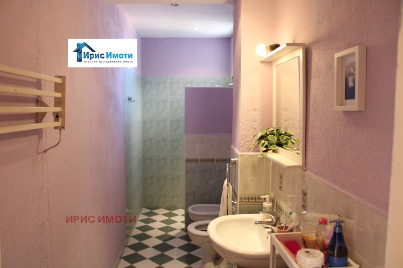 De vânzare  2 dormitoare Sofia , Țentâr , 169 mp | 29226288 - imagine [15]