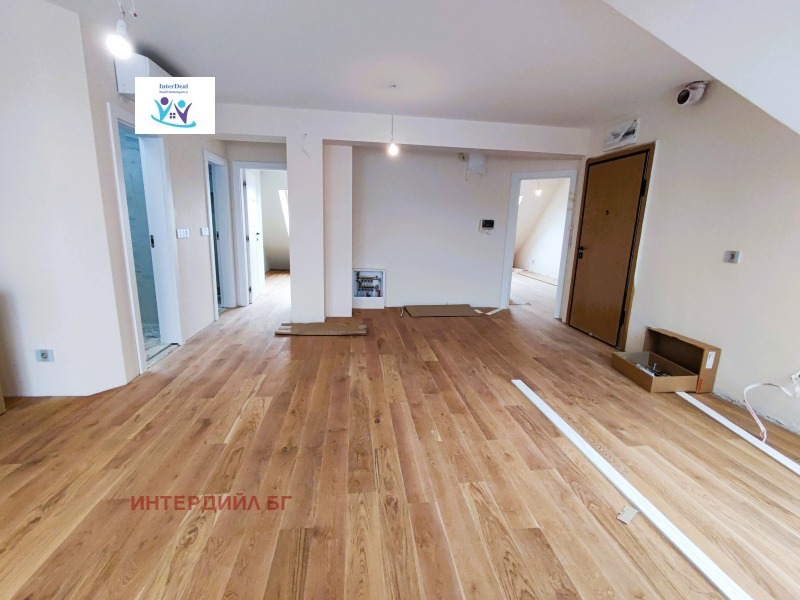 Продава 3-СТАЕН, гр. София, Оборище, снимка 1 - Апартаменти - 53082186