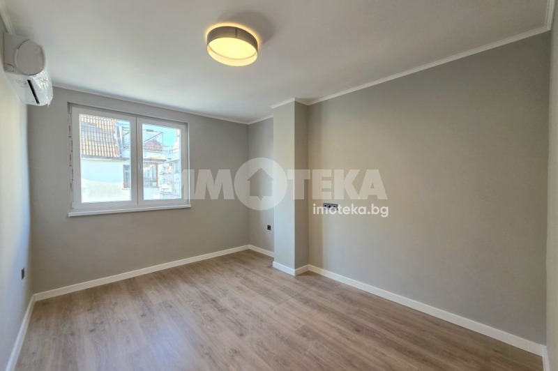 Продава 3-СТАЕН, гр. София, Редута, снимка 4 - Апартаменти - 53282157