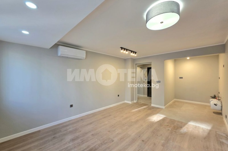 Продава 3-СТАЕН, гр. София, Редута, снимка 5 - Апартаменти - 53282157