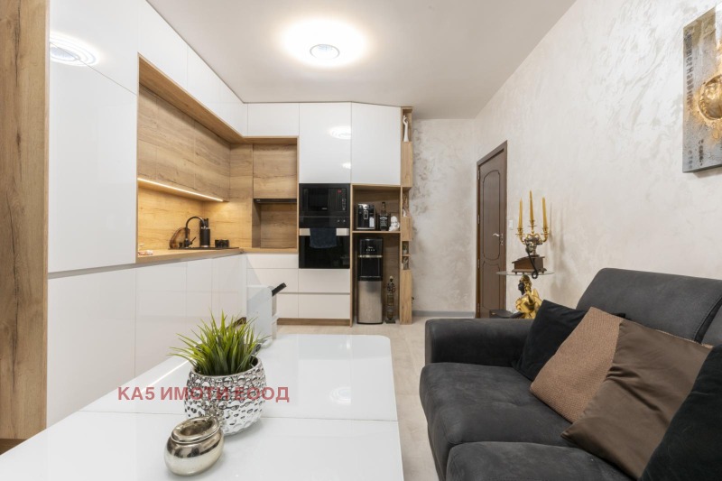 Продава 4-СТАЕН, гр. София, Левски Г, снимка 6 - Апартаменти - 53355946