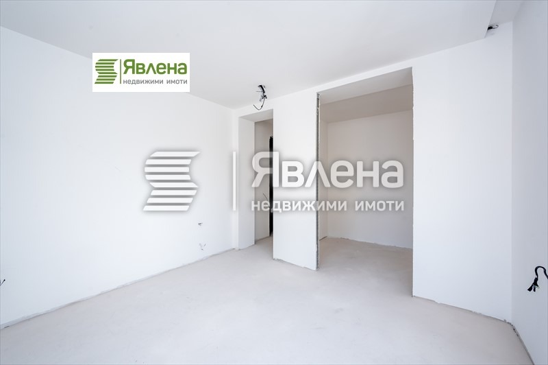 Na prodej  3+ ložnice Sofia , Doktorski pametnik , 250 m2 | 58164033 - obraz [11]