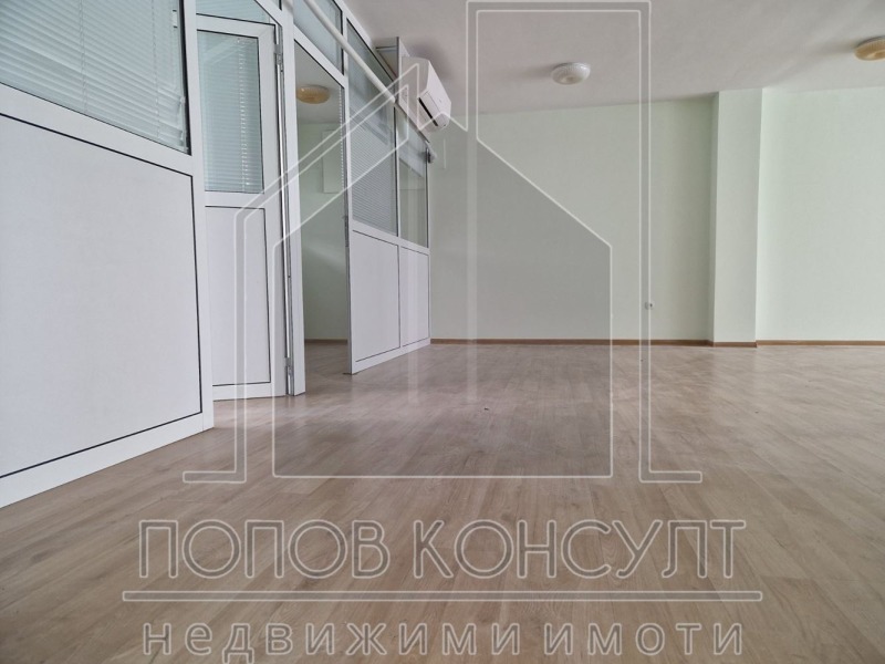 Till salu  Kontor Plovdiv , Karsjijaka , 140 kvm | 40018335 - bild [3]