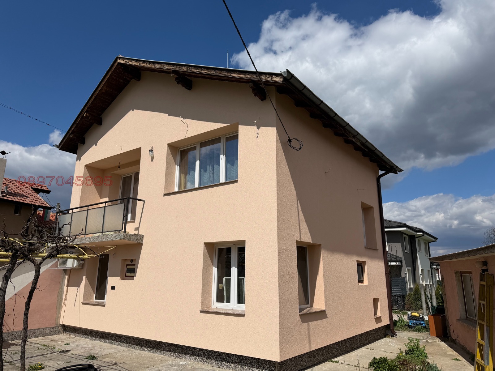 Продава ВИЛА, с. Пролеша, област София област