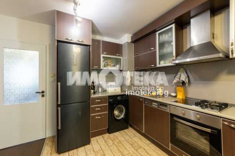 Продава  3-стаен град Варна , Гръцка махала , 90 кв.м | 25232668 - изображение [3]