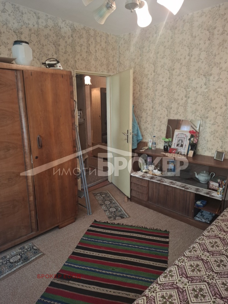 Продава 3-СТАЕН, гр. Сливен, Клуцохор, снимка 3 - Апартаменти - 52691106