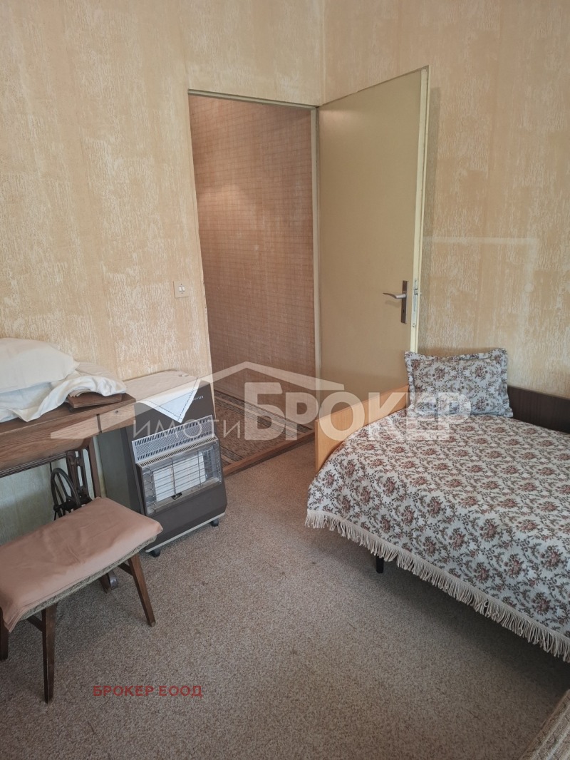 Продава 3-СТАЕН, гр. Сливен, Клуцохор, снимка 9 - Апартаменти - 52691106