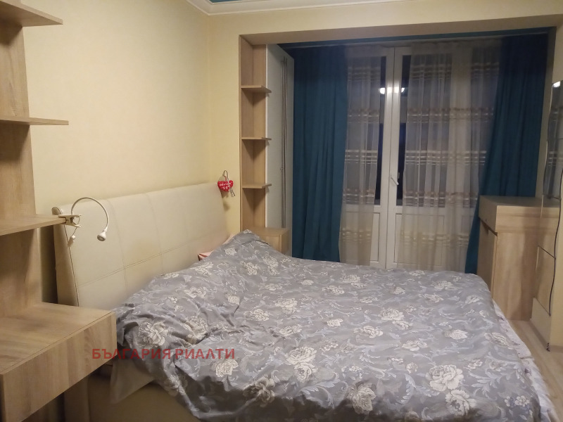 Продава 3-СТАЕН, гр. София, Център, снимка 6 - Апартаменти - 53030071