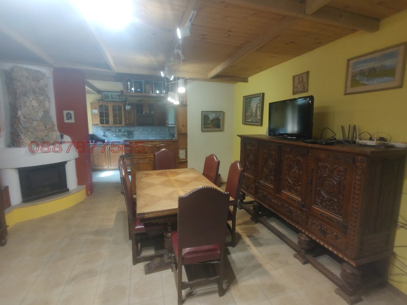 Продава КЪЩА, гр. Велико Търново, Стара част, снимка 6 - Къщи - 52781767