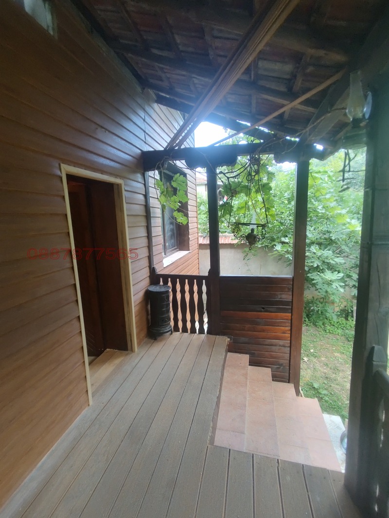 Продава КЪЩА, гр. Велико Търново, Стара част, снимка 3 - Къщи - 52781767