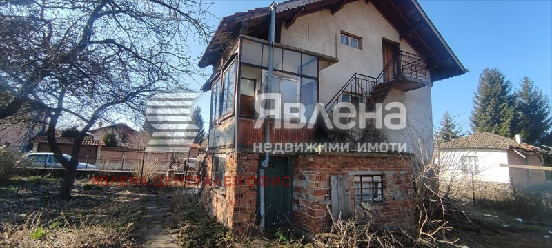Продава КЪЩА, с. Боснек, област Перник, снимка 3 - Къщи - 56218526