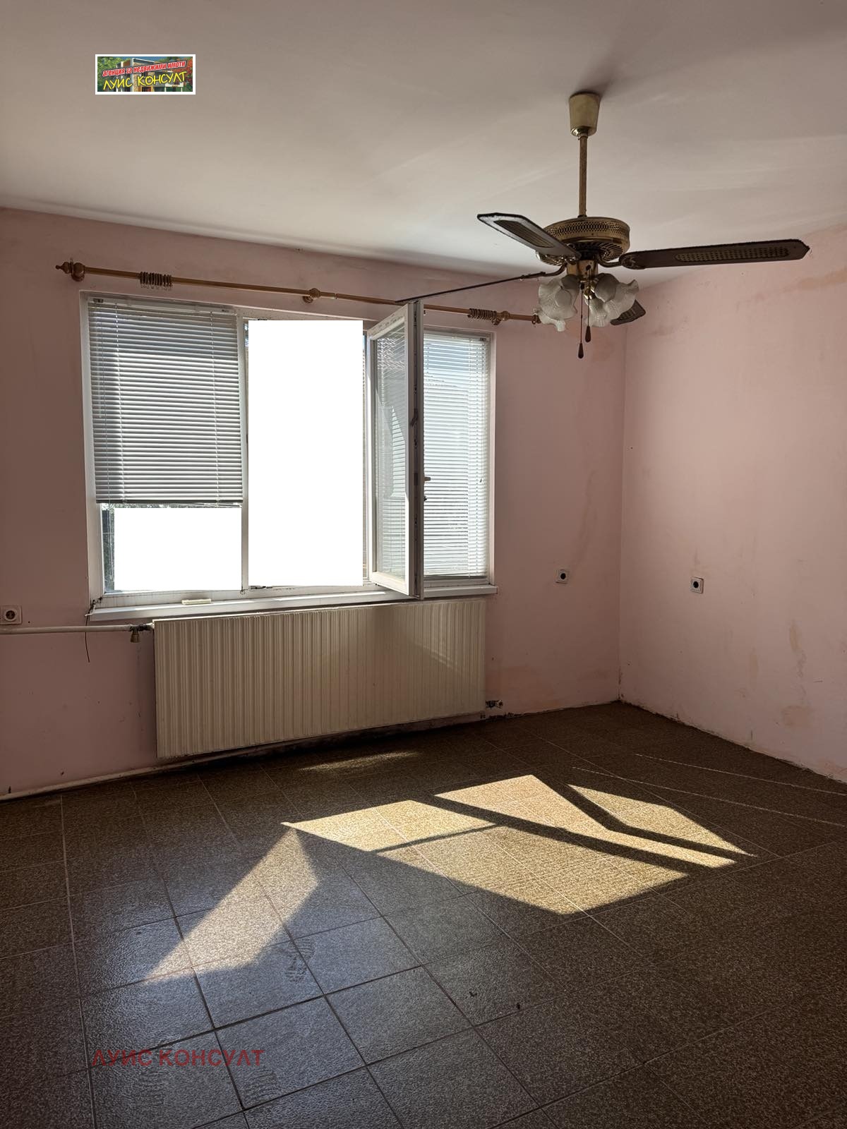 Продава ЕТАЖ ОТ КЪЩА, гр. Монтана, Широк център, снимка 3 - Етаж от къща - 53769053