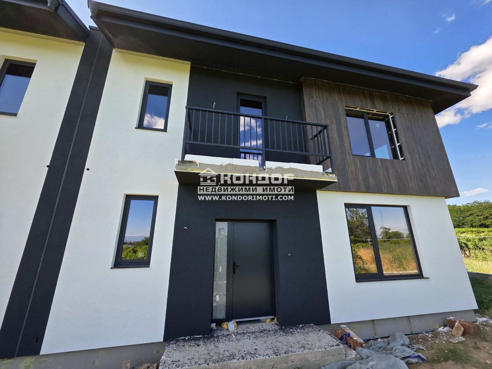 Продава КЪЩА, с. Марково, област Пловдив, снимка 2 - Къщи - 50712418