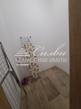2 sypialnie Pazara, Szumen 8
