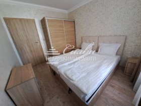 2 sypialnie Pazara, Szumen 7
