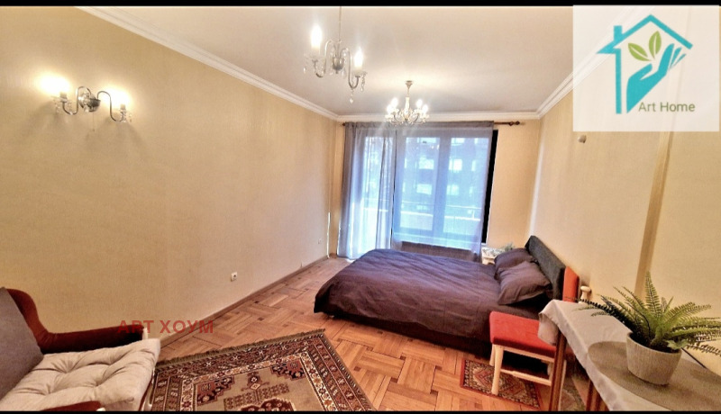 Продава  2-стаен град София , Медицинска академия , 71 кв.м | 24596203