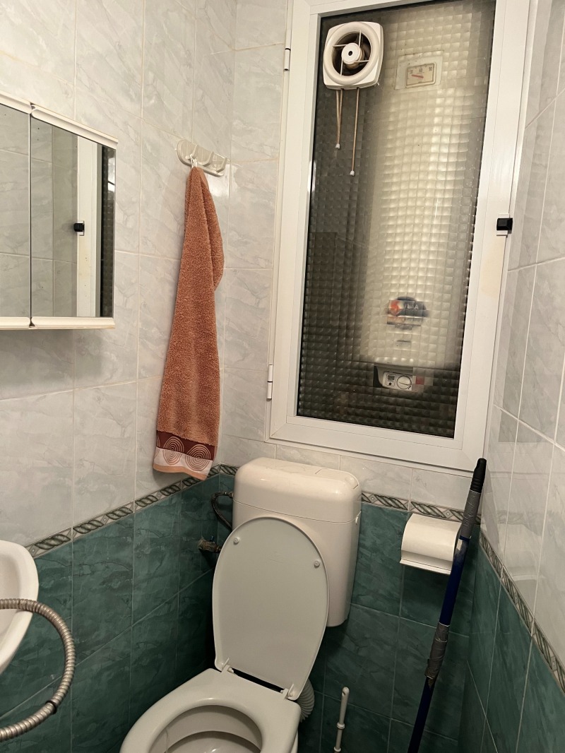 Продава  2-стаен област Стара Загора , гр. Казанлък , 70 кв.м | 45036469 - изображение [8]