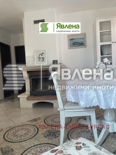 Продава КЪЩА, с. Варвара, област Бургас, снимка 7 - Къщи - 47514365