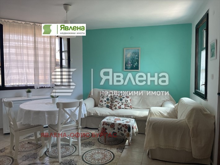 Продава КЪЩА, с. Варвара, област Бургас, снимка 8 - Къщи - 47514365