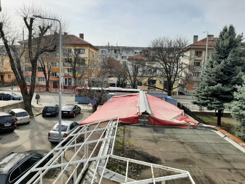 Продава ЗАВЕДЕНИЕ, гр. Русе, Център, снимка 14 - Заведения - 53080924