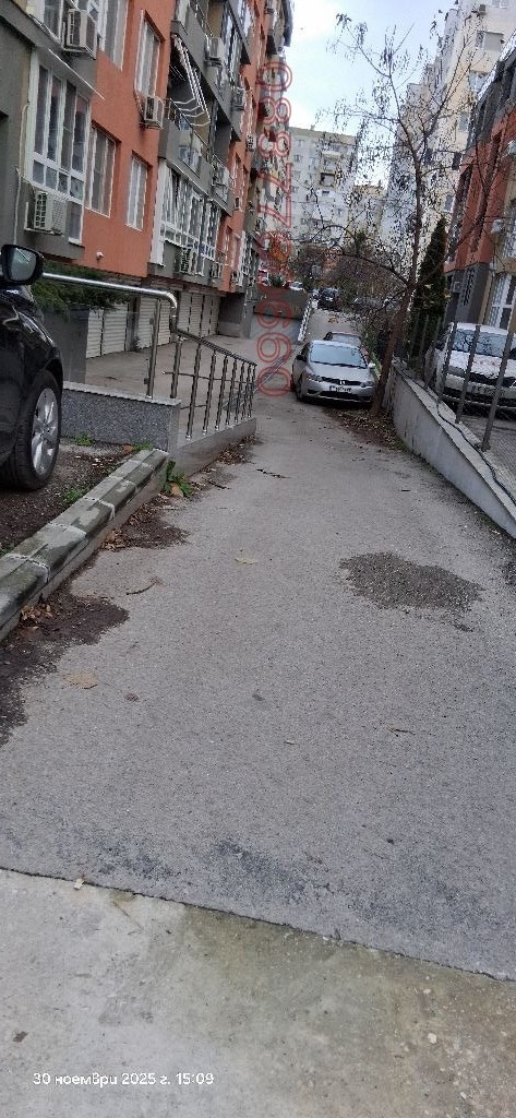 Продава ГАРАЖ, ПАРКОМЯСТО, гр. Варна, Кайсиева градина, снимка 2 - Гаражи и паркоместа - 52945855