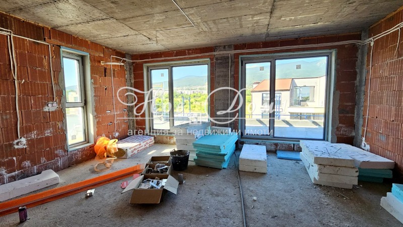 Na prodej  2 ložnice Sofia , Malinova dolina , 738 m2 | 56802616 - obraz [4]