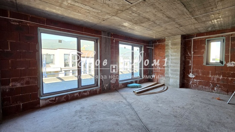 Na prodej  2 ložnice Sofia , Malinova dolina , 738 m2 | 56802616 - obraz [3]