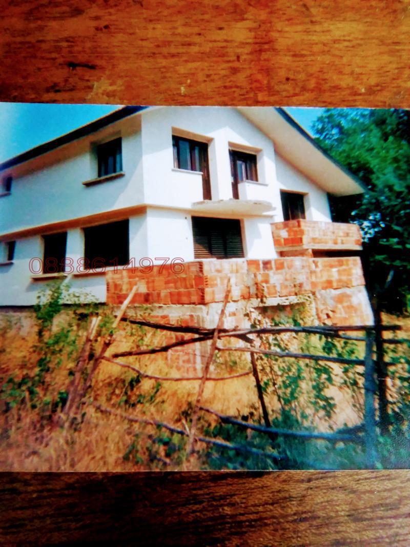 Продава КЪЩА, с. Баница, област Враца