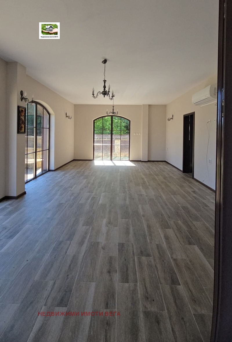 Na prodej  Dům oblast Veliko Tarnovo , Elena , 370 m2 | 56680438 - obraz [6]