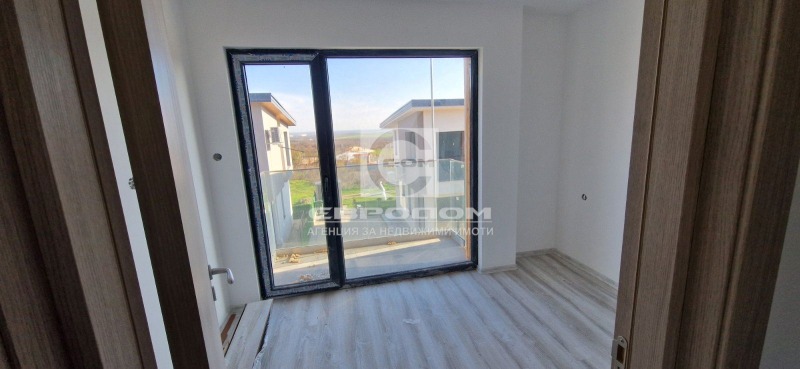 Продава КЪЩА, с. Богомилово, област Стара Загора, снимка 8 - Къщи - 53591588