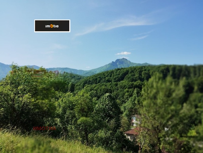 Продава ПАРЦЕЛ, гр. Априлци, област Ловеч