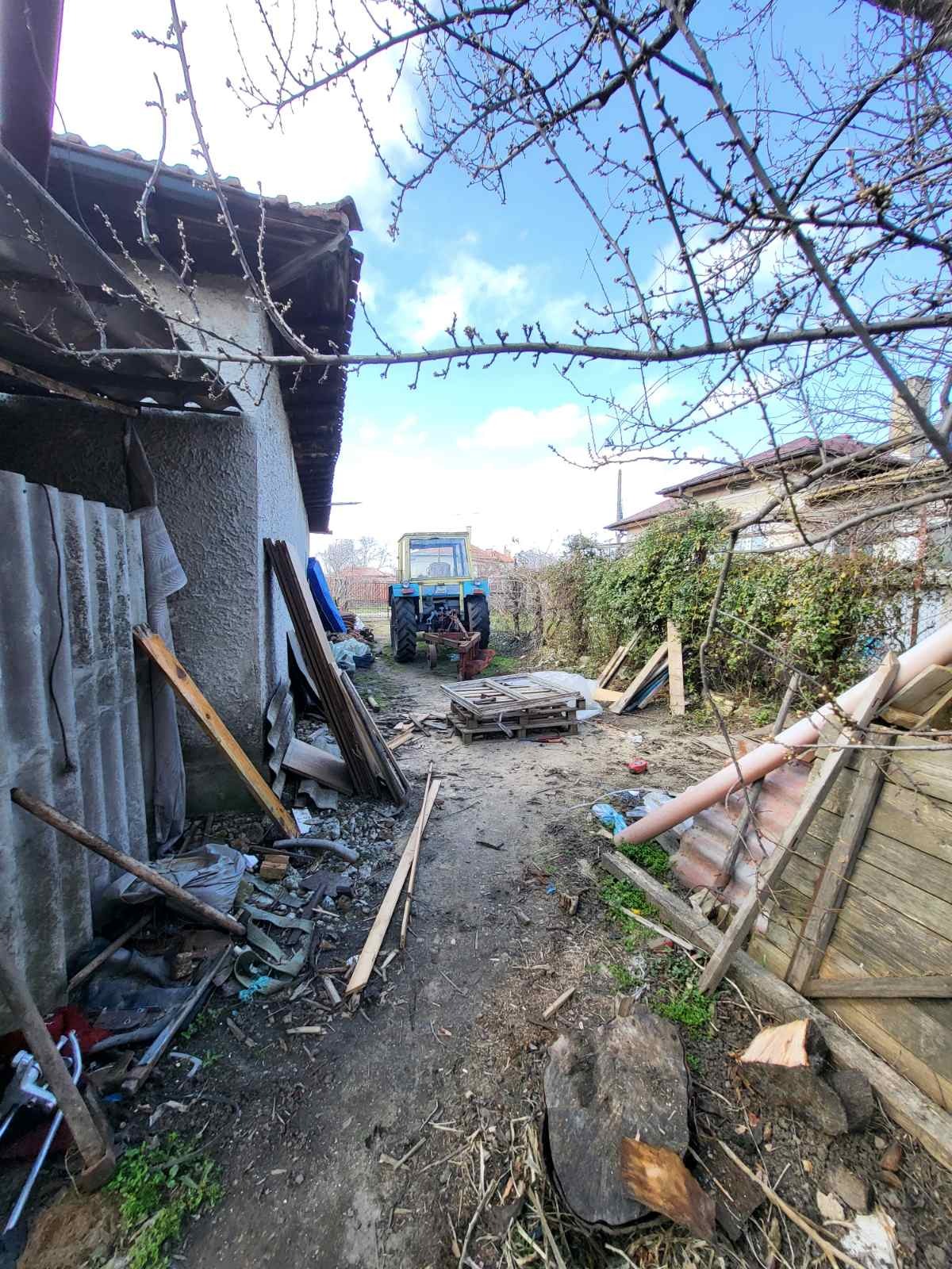 Продава КЪЩА, гр. Генерал Тошево, област Добрич, снимка 11 - Къщи - 53835802