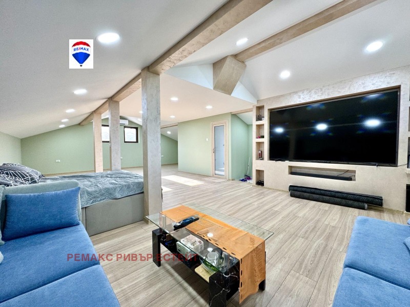 Продава КЪЩА в град Русе, Средна кула - 230 кв.м / 259 000 € » 506 559.97 лв., РЕМАКС РИВЪР ЕСТЕЙТ