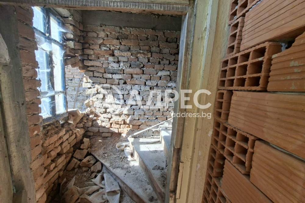 Продава КЪЩА, с. Динево, област Хасково, снимка 7 - Къщи - 55313850