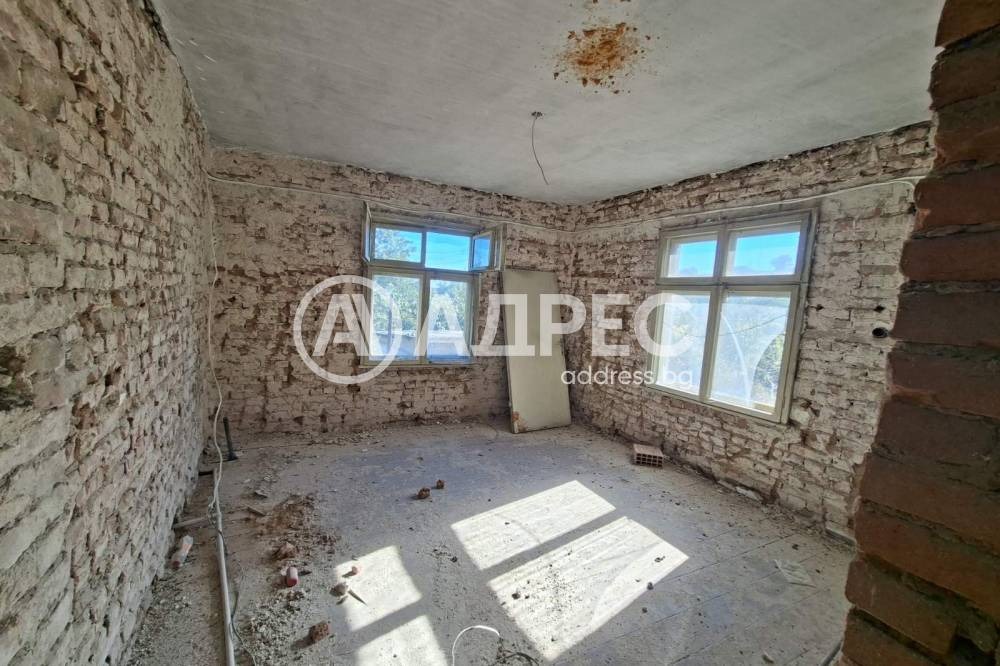 Продава КЪЩА, с. Динево, област Хасково, снимка 2 - Къщи - 55313850