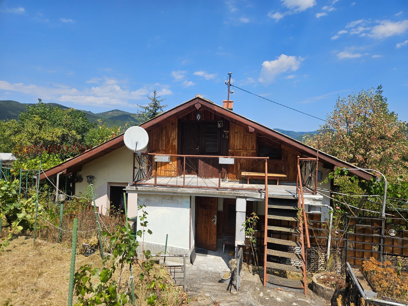 Продава ВИЛА, с. Владо Тричков, област София област