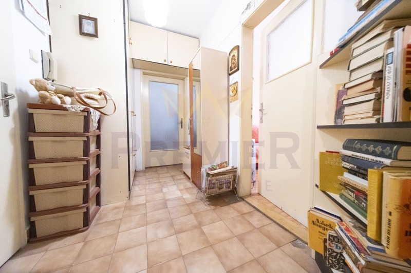 In vendita  Studio Ruse , Tsentar , 67 mq | 84486514 - Immagine [6]