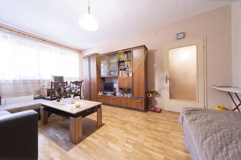 In vendita  Studio Ruse , Tsentar , 67 mq | 84486514