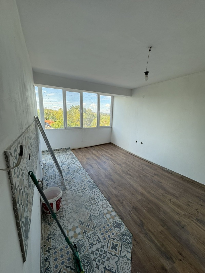 Продава 3-СТАЕН, област Габрово, с. Буря • 60850 € / 119012.26 лв. • 32946434 1