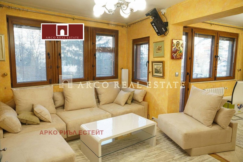 Продава  4-стаен, град София, Иван Вазов •  462 000 EUR • ID 34912241 — holmes.bg - [1] 