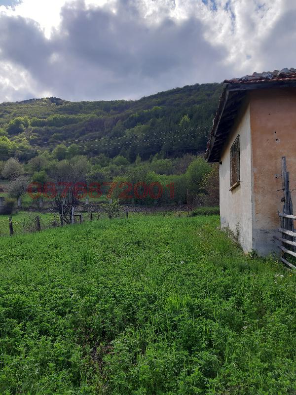 Продава КЪЩА, с. Орешец, област Пловдив