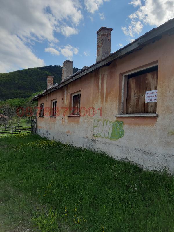 Продава КЪЩА, с. Орешец, област Пловдив, снимка 7 - Къщи - 53117365