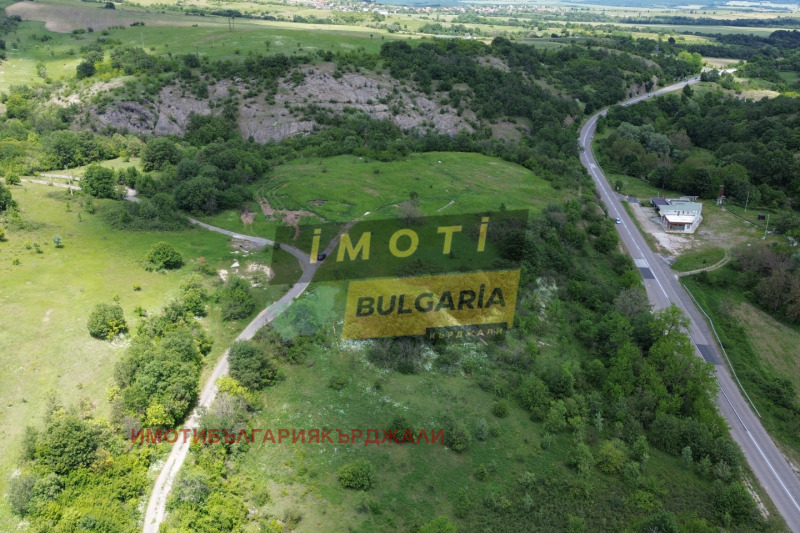 Til salg  Jord region Kardzhali , Pchelarovo , 9000 dka | 93894161