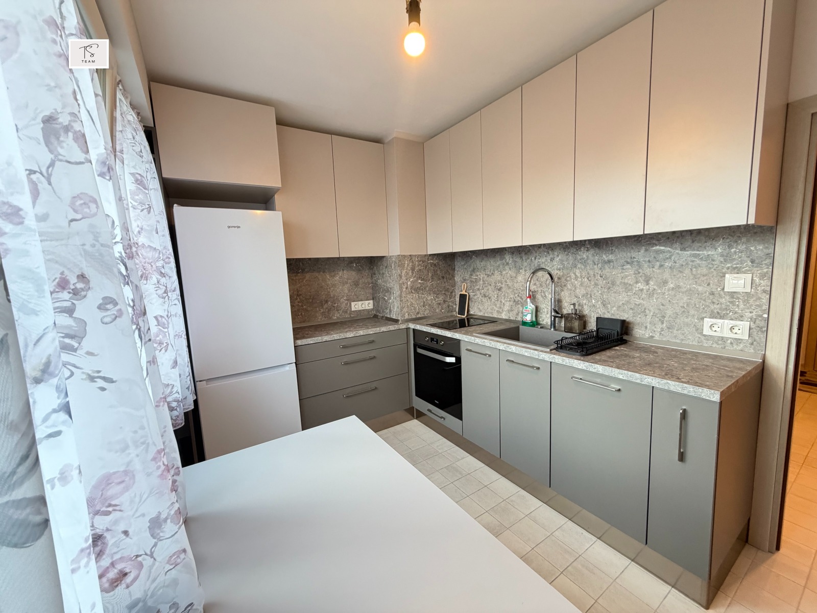 Продава  1-стаен град София , Младост 4 , 48 кв.м | 34375631